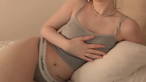 Snapshot of princessof_lust chatting on January 6, 2025, 2:15 am Kris3 online show from January 6, 2025, 2:15 am