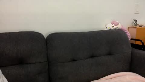 PrincessPinky444 online show from February 6, 2026, 1:32 am