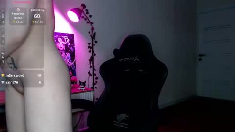 Snapshot of princessshy___ chatting on October 12, 2025, 12:48 pm 18 y.o online show from October 12, 2025, 12:48 pm