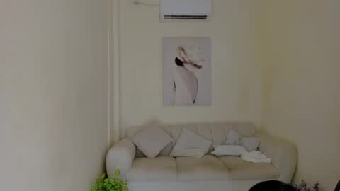 prissi_rivas online show from March 17, 2026, 9:07 pm