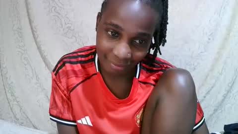 pritty_amber online show from February 4, 2026, 9:53 pm