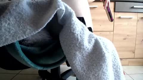 Snapshot of private_space chatting on May 6, 2026, 7:02 am Space online show from May 6, 2026, 7:02 am