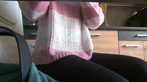 Snapshot of private_space chatting on May 19, 2026, 7:04 am Space online show from May 19, 2026, 7:04 am