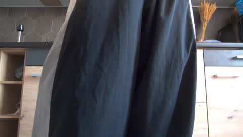 Snapshot of private_space chatting on July 11, 2026, 7:44 am Space online show from July 11, 2026, 7:44 am