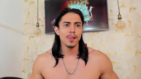 Snapshot of privilegewc chatting on October 26, 2025, 4:29 am privilegewc online show from October 26, 2025, 4:29 am