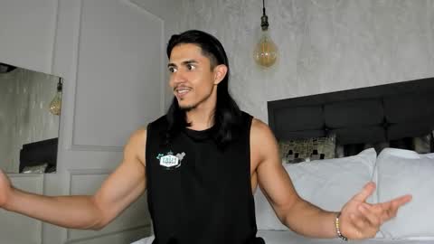 Snapshot of privilegewc chatting on December 3, 2025, 3:25 am privilegewc online show from December 3, 2025, 3:25 am