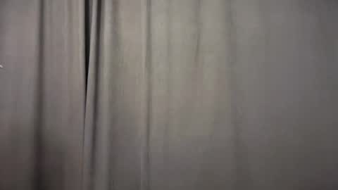 moli online show from March 23, 2026, 4:11 pm