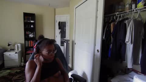 Snapshot of productivepussy chatting on September 22, 2025, 8:22 pm ProductivePorn online show from September 22, 2025, 8:22 pm