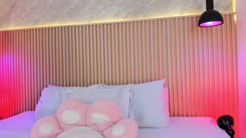 Profana Red online show from March 2, 2026, 2:02 pm