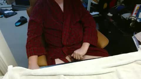 Snapshot of professorjackoff chatting on May 18, 2026, 5:19 pm professorjackoff online show from May 18, 2026, 5:19 pm