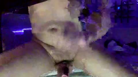 Snapshot of profnwear chatting on January 12, 2025, 1:05 pm ProfNUWear online show from January 12, 2025, 1:05 pm