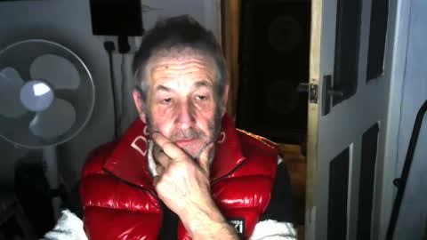 Snapshot of projectorepson chatting on December 1, 2024, 8:09 pm projectorepson online show from December 1, 2024, 8:09 pm