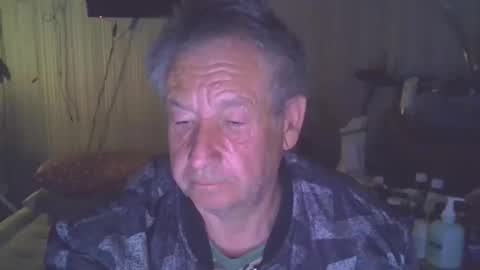 Snapshot of projectorepson chatting on May 10, 2026, 8:47 pm projectorepson online show from May 10, 2026, 8:47 pm