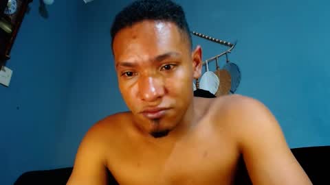 Grande y Gruesa online show from January 11, 2025, 9:36 am