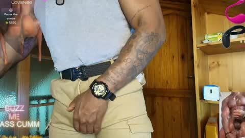 Snapshot of proudlyblack30 chatting on June 3, 2026, 2:33 pm sergeant. online show from June 3, 2026, 2:33 pm