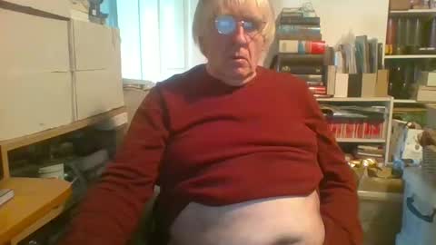 Snapshot of proudwelshman chatting on December 8, 2024, 9:35 am proudwelshman online show from December 8, 2024, 9:35 am