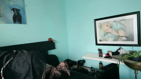 Snapshot of prxscillia_tx chatting on September 27, 2025, 4:23 pm prxscillia_tx online show from September 27, 2025, 4:23 pm