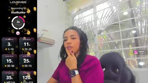 psique_naughty2 online show from February 19, 2025, 10:09 pm