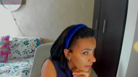 Snapshot of psique_naughty2 chatting on July 16, 2026, 5:41 pm psique_naughty2 online show from July 16, 2026, 5:41 pm