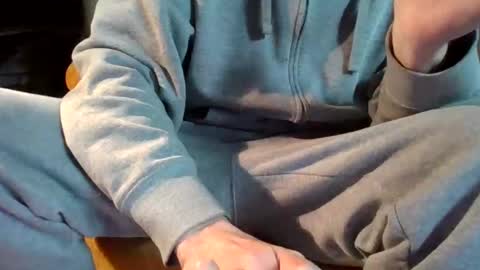 Snapshot of pspee313 chatting on December 14, 2025, 9:52 pm pspee313 online show from December 14, 2025, 9:52 pm