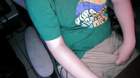 your mysterious man online show from July 25, 2026, 3:04 am