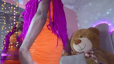 Snapshot of puca_eboony chatting on December 18, 2024, 4:06 pm pucca online show from December 18, 2024, 4:06 pm