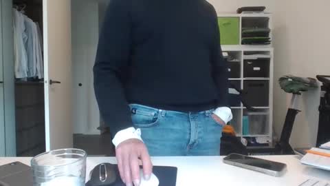 Snapshot of puffiest chatting on September 17, 2025, 2:57 am puffiest online show from September 17, 2025, 2:57 am