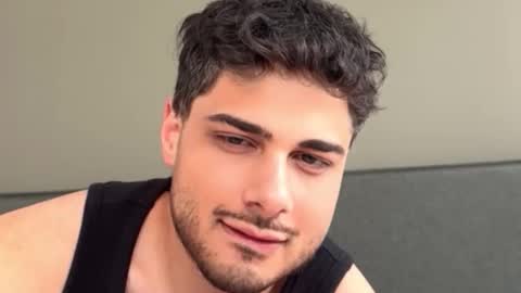 Snapshot of puffishere chatting on May 17, 2026, 3:30 pm puffishere online show from May 17, 2026, 3:30 pm