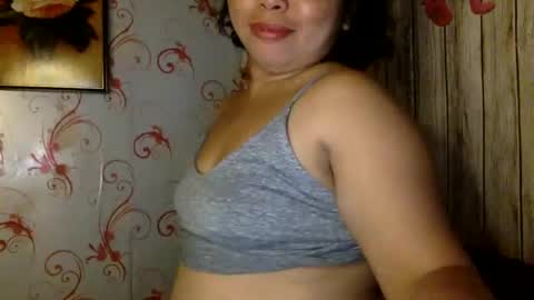 Snapshot of puke_maru chatting on February 2, 2025, 5:48 pm Maru online show from February 2, 2025, 5:48 pm