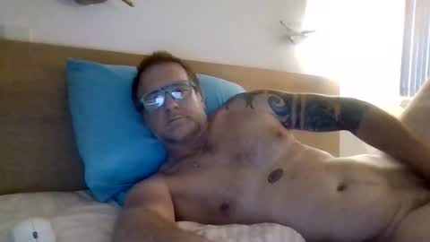 pulllin4u online show from April 26, 2026, 7:17 am