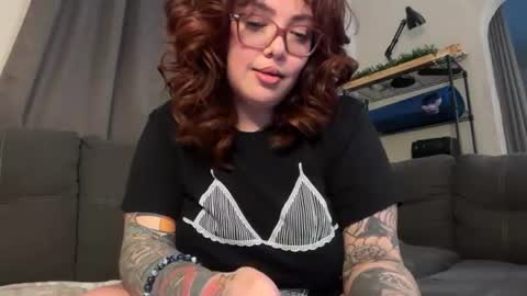Snapshot of pumpkin_bunny chatting on June 16, 2026, 1:41 am Pumpkin bunny online show from June 16, 2026, 1:41 am