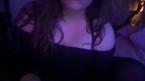 shy chub online show from October 28, 2025, 12:03 am