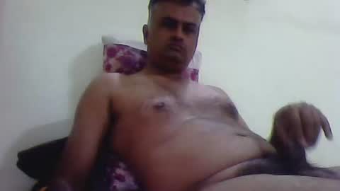 puneguyoncam online show from March 17, 2026, 6:44 pm