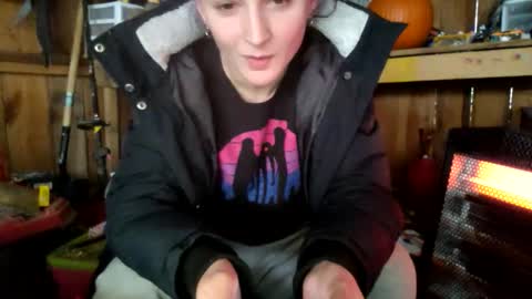 Snapshot of punkiedulc chatting on December 17, 2025, 4:57 pm punkiedulc online show from December 17, 2025, 4:57 pm