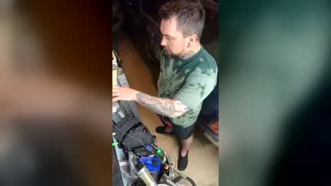 punkrock87denvo online show from June 15, 2026, 12:07 pm