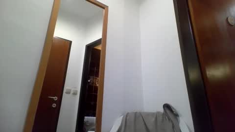 Snapshot of punkz999950 chatting on November 12, 2025, 12:00 am punkz999950 online show from November 12, 2025, 12:00 am