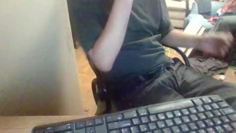 Snapshot of pup_y chatting on September 29, 2025, 6:35 pm pup_y online show from September 29, 2025, 6:35 pm