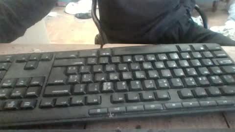 Snapshot of pup_y chatting on November 9, 2025, 7:17 am pup_y online show from November 9, 2025, 7:17 am