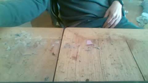 Snapshot of pup_y chatting on November 10, 2025, 9:52 am pup_y online show from November 10, 2025, 9:52 am