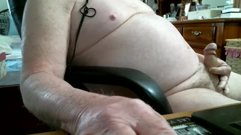 Snapshot of puppydog56 chatting on March 26, 2026, 4:01 pm puppydog56 online show from March 26, 2026, 4:01 pm