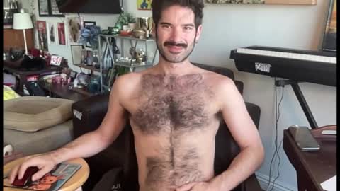 Snapshot of pupscritch chatting on November 8, 2025, 7:01 pm Pup Scritch online show from November 8, 2025, 7:01 pm