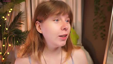 Snapshot of pure_dirt chatting on September 14, 2025, 5:50 am constant schedule Wednesday Friday Saturday Sunday The Rosemarie online show from September 14, 2025, 5:50 am