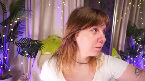 Snapshot of pure_dirt chatting on October 4, 2025, 5:38 am constant schedule Wednesday Friday Saturday Sunday The Rosemarie online show from October 4, 2025, 5:38 am