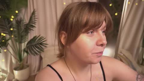 Snapshot of pure_dirt chatting on November 4, 2025, 6:12 am constant schedule Wednesday Friday Saturday Sunday The Rosemarie online show from November 4, 2025, 6:12 am