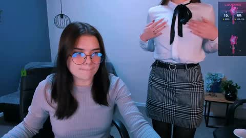 Snapshot of pure_radiance chatting on December 10, 2024, 3:55 pm Ask me3 online show from December 10, 2024, 3:55 pm