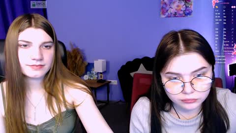 Snapshot of pure_radiance chatting on December 28, 2024, 12:35 pm Ask me3 online show from December 28, 2024, 12:35 pm