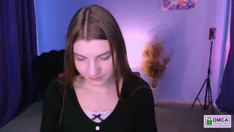 Snapshot of pure_radiance chatting on January 7, 2025, 12:41 pm Ask me3 online show from January 7, 2025, 12:41 pm