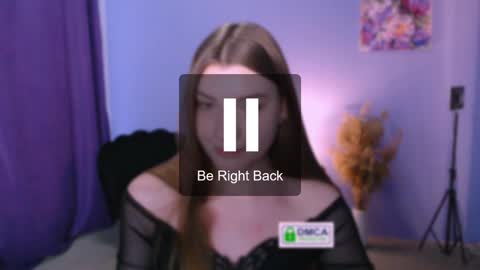 Snapshot of pure_radiance chatting on January 8, 2025, 1:20 pm Ask me3 online show from January 8, 2025, 1:20 pm