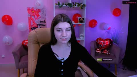 Snapshot of pure_radiance chatting on February 15, 2025, 12:43 pm Ask me3 online show from February 15, 2025, 12:43 pm