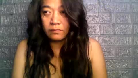 Snapshot of pure_sweetasian chatting on July 5, 2026, 7:43 pm pure_sweetasian online show from July 5, 2026, 7:43 pm
